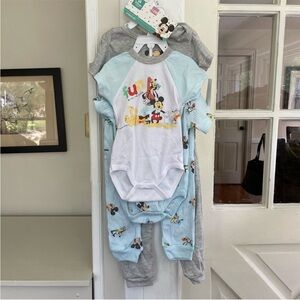 Disney Baby 12M 5-Piece Set